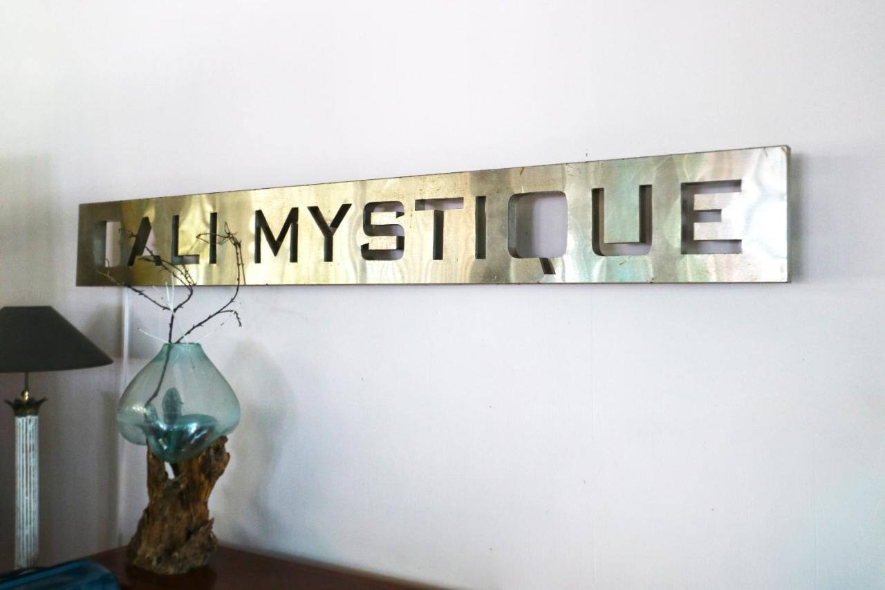 Bali Mystique Apartment Seminyak Ngoại thất bức ảnh